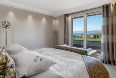 ELEGANT VILLA in Founex