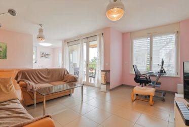 CASATAX – Bright and Cross-Through Apartment