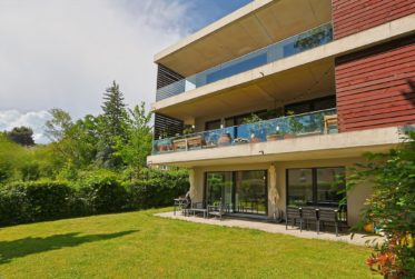 5 Rooms Flat, Apartment with garden