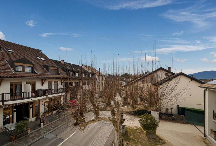 EXCLUSIVE - Triplex Apartment in the Heart of Bernex