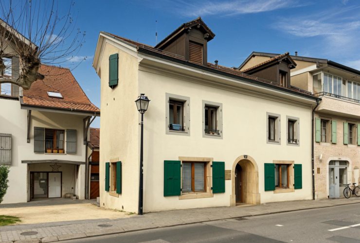 EXCLUSIVE - Triplex Apartment in the Heart of Bernex