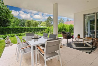 APPARTEMENT EN REZ-DE-JARDIN AU CENTRE DE VESENAZ