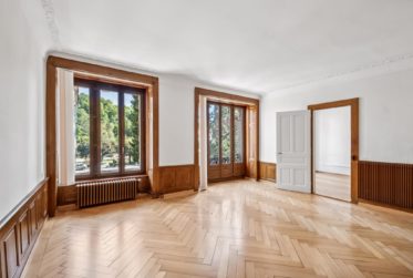IMMEUBLE DE RENDEMENT AVEC LOCAL COMMERCIAL ET APPARTEMENTS