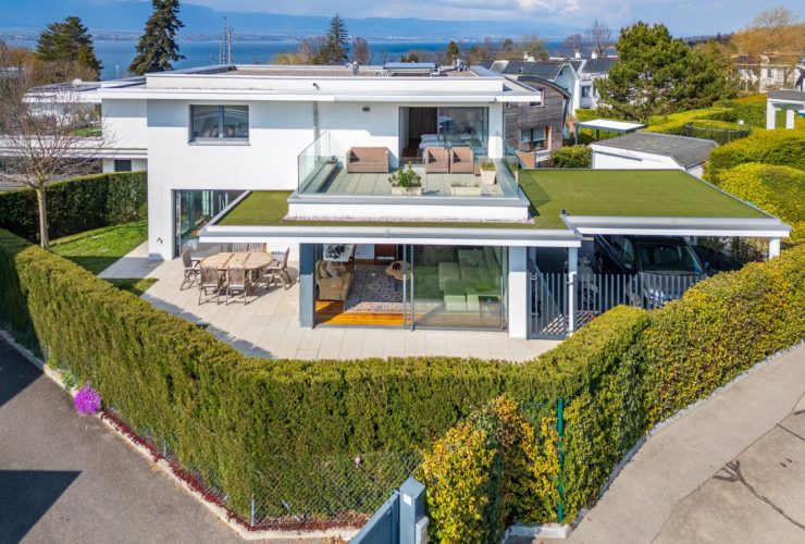 Elegant Contemporary House in Anières