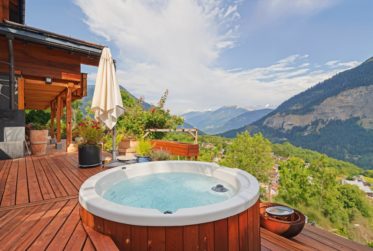 Chalet de charme avec vue panoramique – Les Marécottes (Valais)