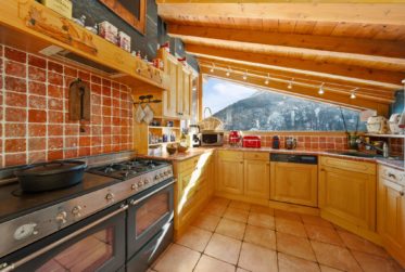 Chalet de charme avec vue panoramique – Les Marécottes (Valais)
