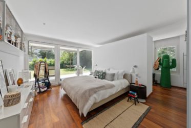 En Exclusivité | Magnifique et spacieux appartement 5 pièces avec jardin.