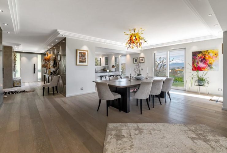 ELEGANT VILLA in Founex