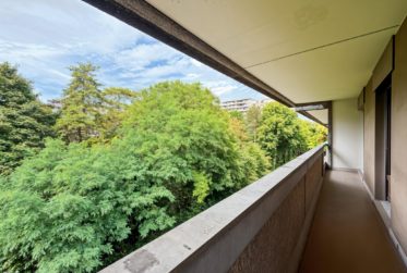 Quartier des Nations – Spacieux appartement de 6 pièces avec deux balcons vue sur le jet d'eau