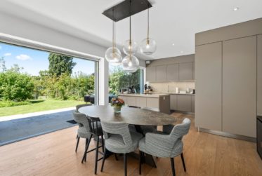 APPARTEMENT EN REZ-DE-JARDIN AU CENTRE DE VESENAZ