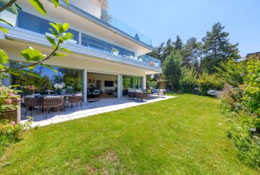 APPARTEMENT EN REZ-DE-JARDIN AU CENTRE DE VESENAZ