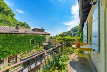 Demeure d'exception au charme intemporel au coeur de la côte vaudoise