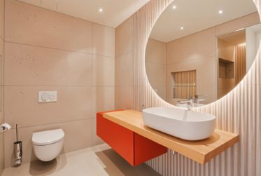 Magnificent renovated penthouse !