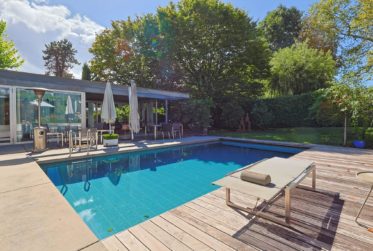Maison familiale avec piscine et pool house
