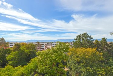 Bel appartement 4 pièces avec vue dégagée et balcon