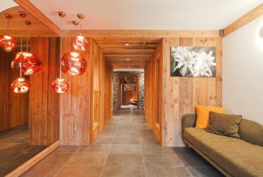 12 Rooms Chalet