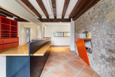 MANOR HOUSE WITH LAND RESERVE