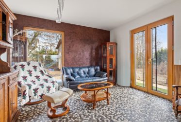 Maison individuelle sur vaste terrain, à proximité immédiate de Lausanne