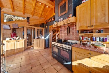 Propriété alpine d'exception aux pied des remontées mécaniques