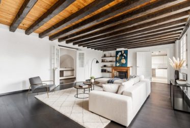 MANOR HOUSE WITH LAND RESERVE